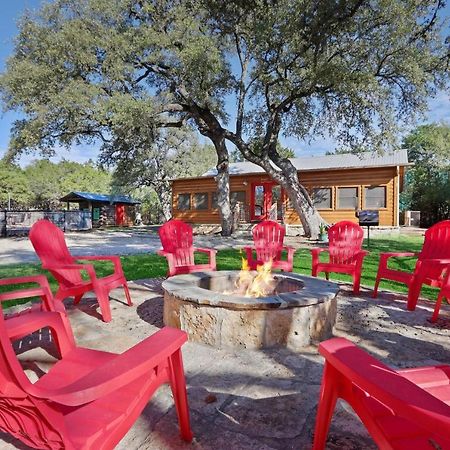 Wimberley Log Cabins Resort And Suites- Unit 2 Εξωτερικό φωτογραφία