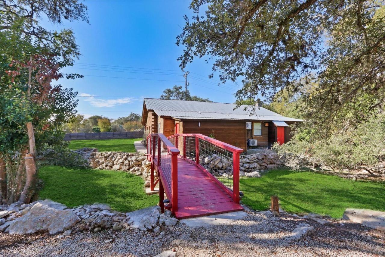 Wimberley Log Cabins Resort And Suites- Unit 2 Εξωτερικό φωτογραφία